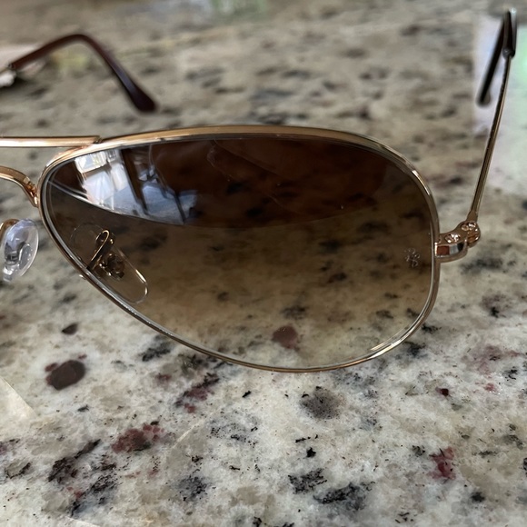 Ray-Ban Aviator Gradient Sunglasses - Picture 7 of 11